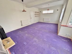 Lounge- click for photo gallery